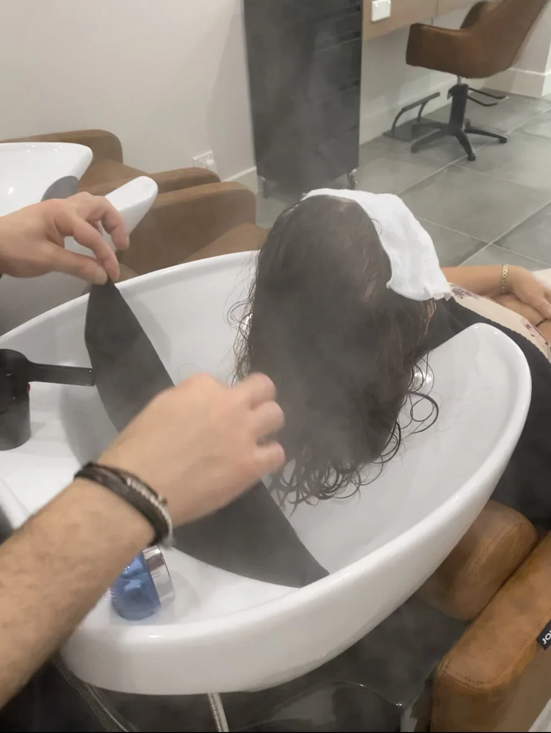 The qaba ritual hairwash service at Platonic Hair Studio